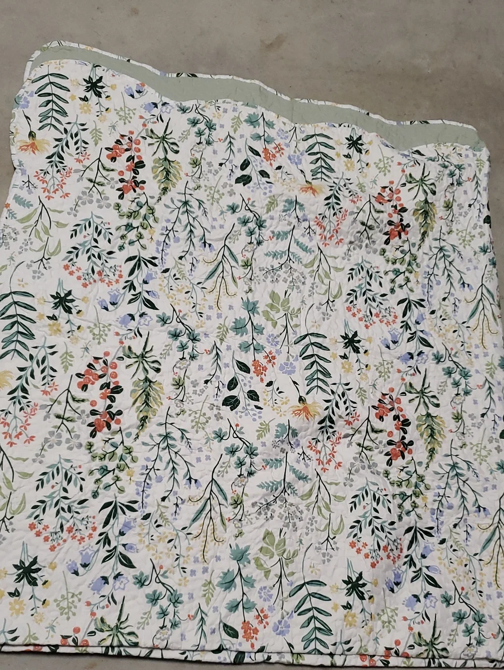 New Queen Floral Botanical Quilted Comforter Set in Sage Green